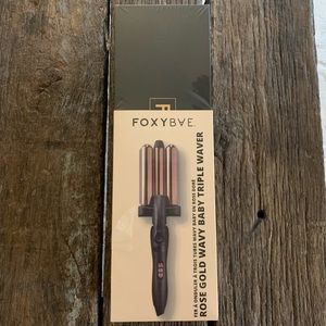 FoxyBae Hair Waver